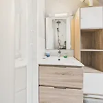 250m De La Plage, Maison Pour 2 Adultes 2enfants Holiday home *