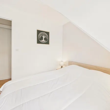 250m De La Plage, Maison Pour 2 Adultes 2enfants